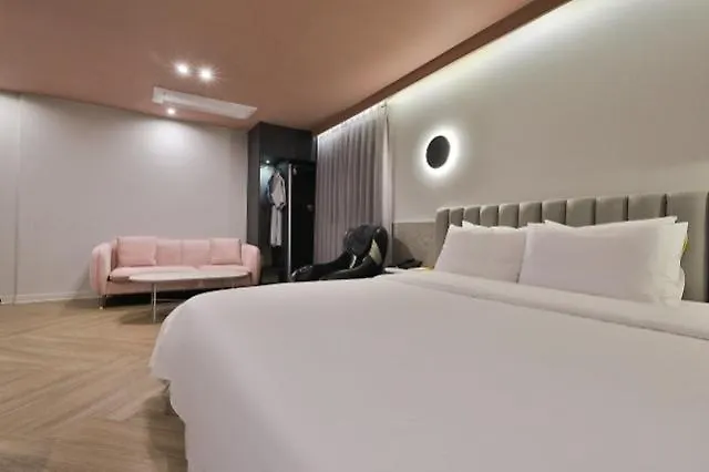 Busan Guseodong Hotel Button 모텔