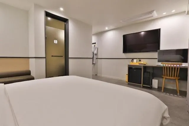 Busan Guseodong Hotel Button 0*,  대한민국
